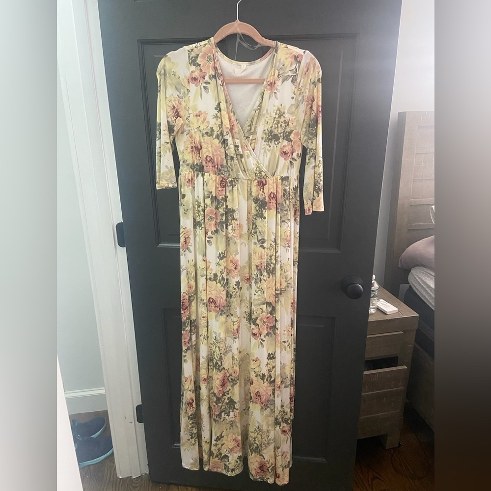 Maternity dress